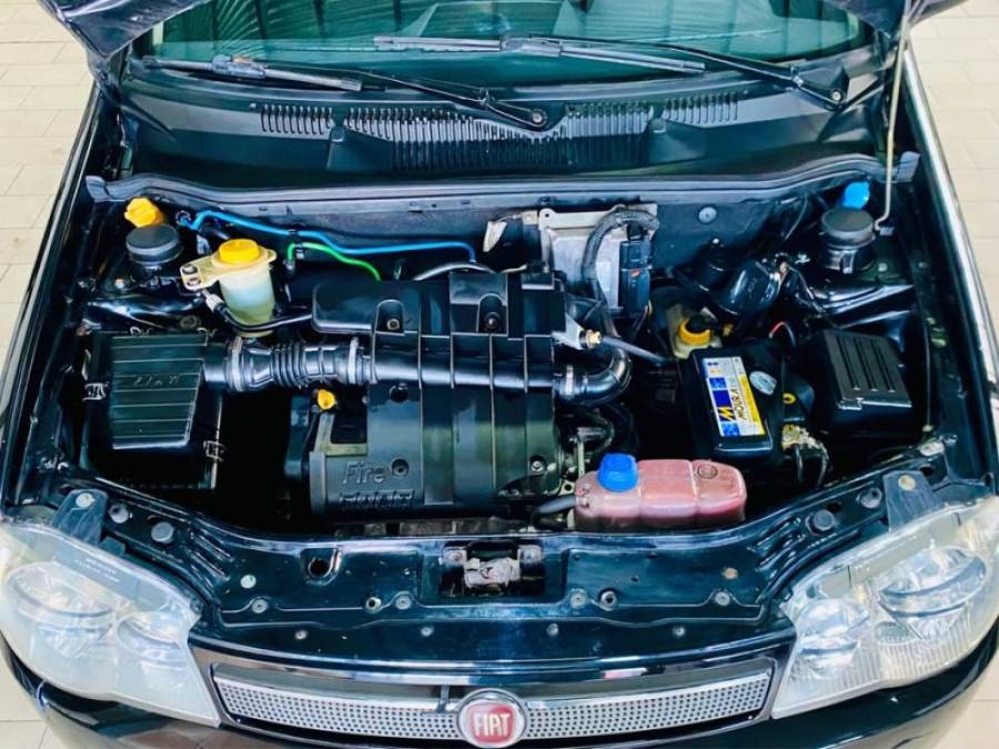 FIAT - PALIO - 2004/2004 - Preta - R$ 19.999,00