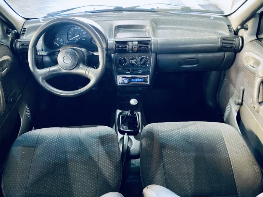 CHEVROLET - CORSA - 1997/1997 - Branca - R$ 12.990,00