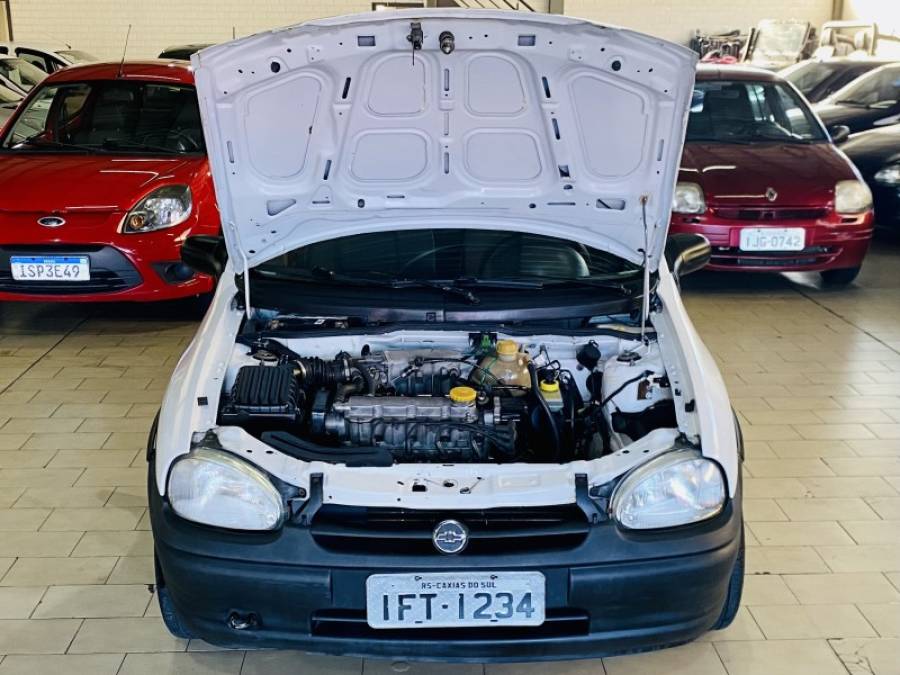 CHEVROLET - CORSA - 1997/1997 - Branca - R$ 12.990,00