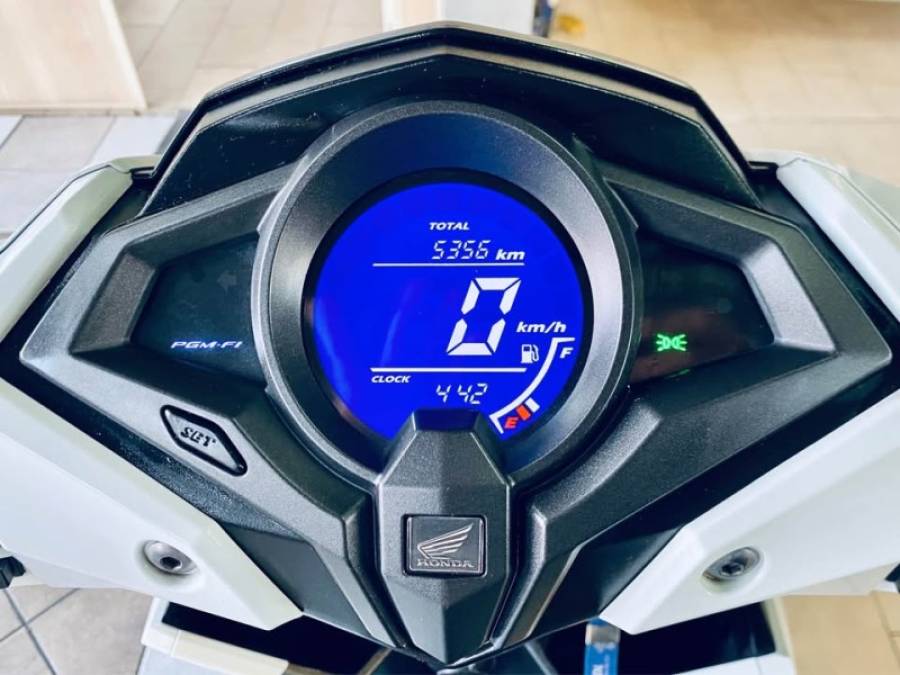HONDA - ELITE - 2022/2022 - Branca - R$ 12.990,00