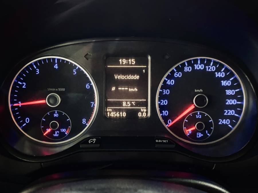 VOLKSWAGEN - FOX - 2010/2010 - Cinza - R$ 33.990,00