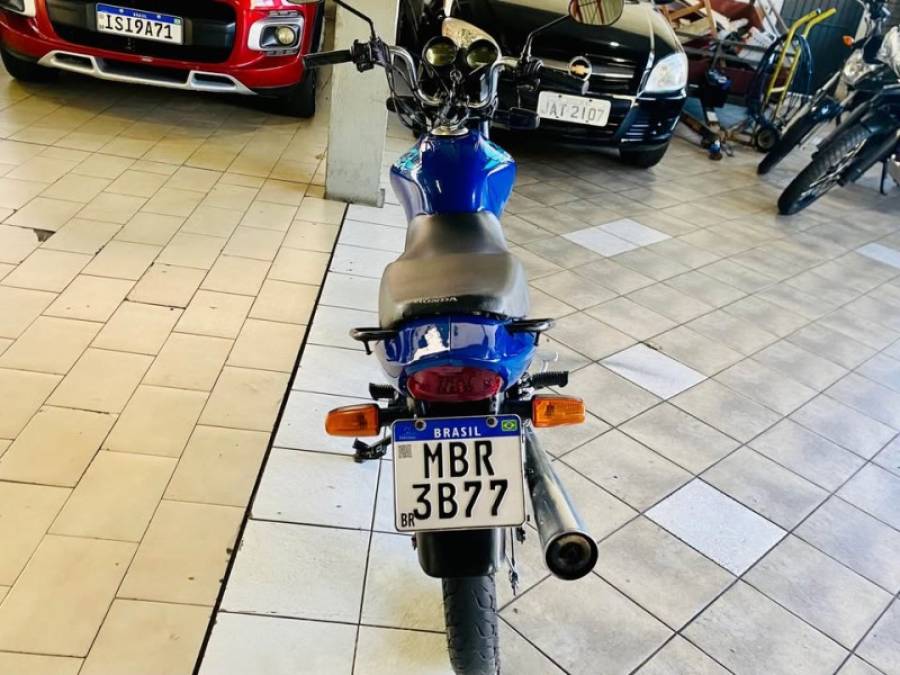 HONDA - CG 125 - 2001/2001 - Azul - R$ 6.990,00