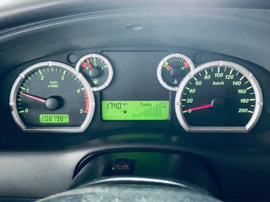 FORD - RANGER - 2007/2008 - Prata - R$ 78.990,00