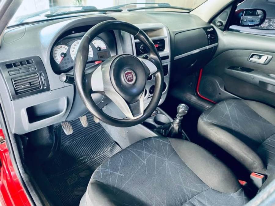 FIAT - PALIO - 2008/2008 - Vermelha - R$ 27.990,00