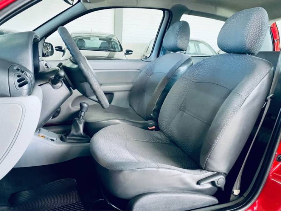 RENAULT - CLIO - 2009/2010 - Vermelha - R$ 18.990,00