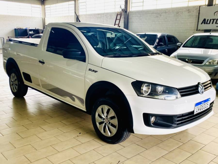 VOLKSWAGEN - SAVEIRO - 2016/2016 - Branca - R$ 47.990,00