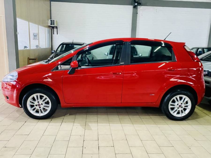 FIAT - PUNTO - 2011/2012 - Vermelha - R$ 35.990,00