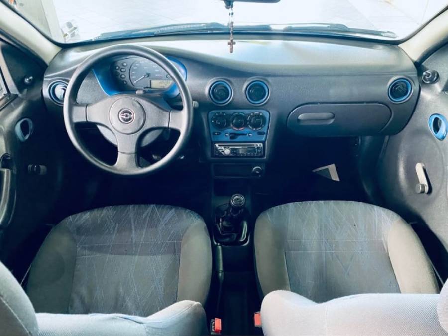 CHEVROLET - CELTA - 2004/2004 - Preta - R$ 18.990,00