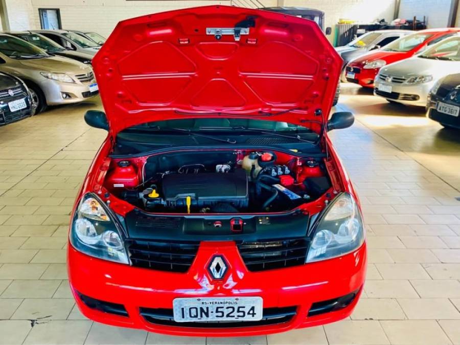 RENAULT - CLIO - 2009/2010 - Vermelha - R$ 18.990,00