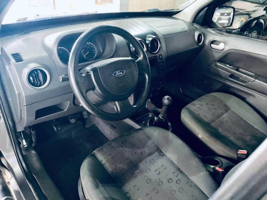 FORD - ECOSPORT - 2004/2004 - Bronze - R$ 27.990,00