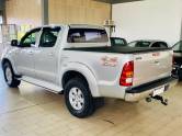 TOYOTA - HILUX - 2011/2011 - Prata - R$ 119.990,00