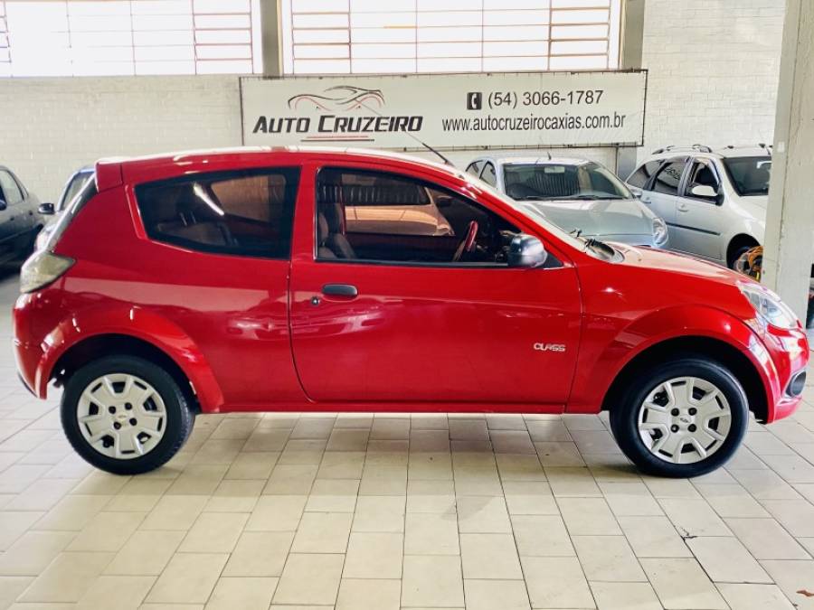 FORD - KA - 2011/2012 - Vermelha - R$ 22.990,00