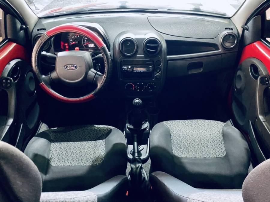 FORD - KA - 2011/2012 - Vermelha - R$ 22.990,00