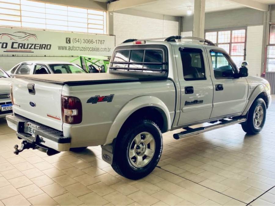 FORD - RANGER - 2007/2008 - Prata - R$ 78.990,00