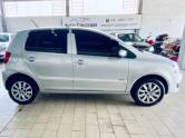 VOLKSWAGEN - FOX - 2012/2012 - Prata - R$ 34.990,00