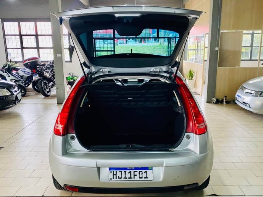 CITROËN - C4 - 2011/2011 - Prata - R$ 26.990,00
