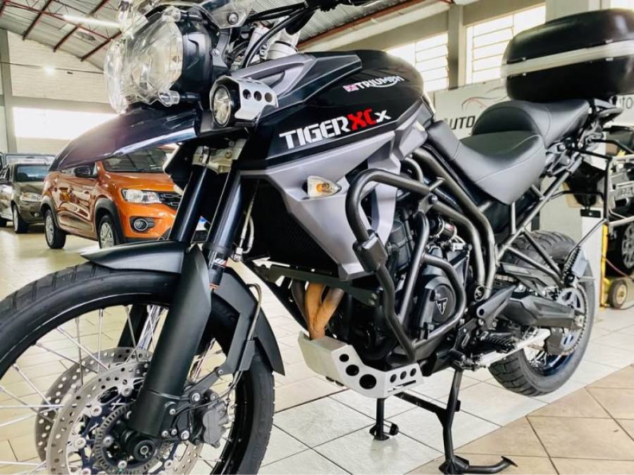 TRIUMPH - TIGER 800 XCX - 2016/2016 - Preta - R$ 48.990,00