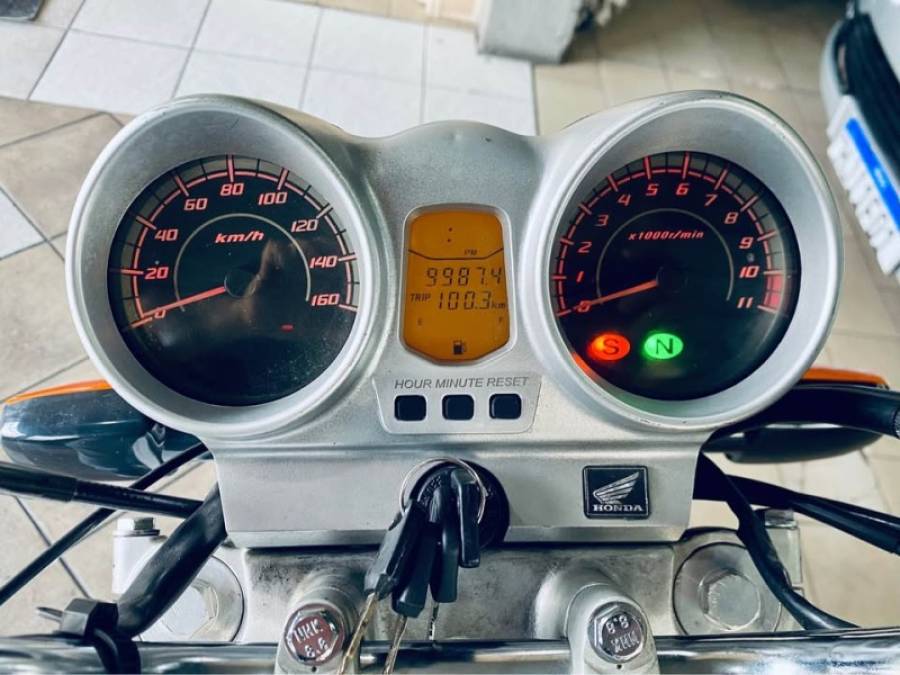 HONDA - CBX 250 TWISTER - 2008/2008 - Branca - R$ 10.990,00