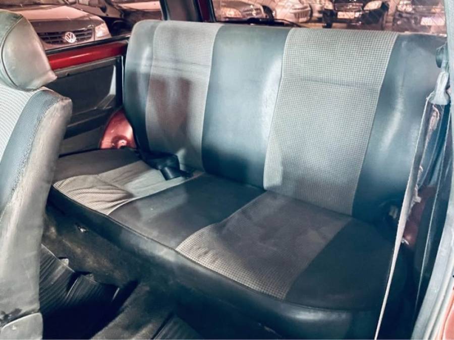 FIAT - UNO - 1995/1996 - Vinho - R$ 10.990,00