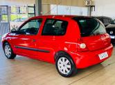 RENAULT - CLIO - 2009/2010 - Vermelha - R$ 18.990,00