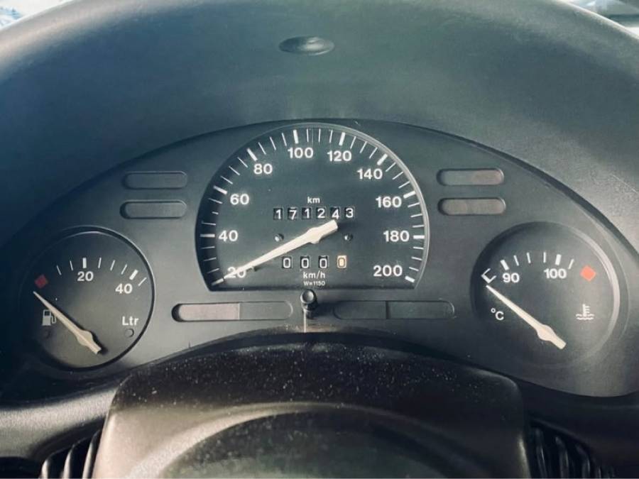 CHEVROLET - CORSA - 1996/1996 - Branca - R$ 10.990,00