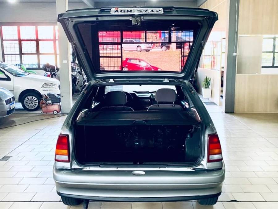 CHEVROLET - KADETT - 1997/1997 - Cinza - R$ 10.990,00