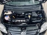 VOLKSWAGEN - SPACEFOX - 2009/2010 - Preta - R$ 33.990,00