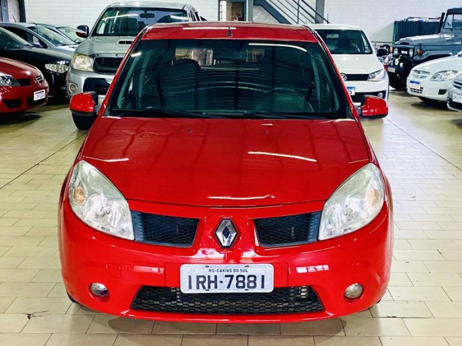 RENAULT - SANDERO - 2010/2011 - Vermelha - R$ 27.990,00