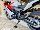 HONDA - CBR 600F - 2013/2013 - Branca - R$ 38.990,00