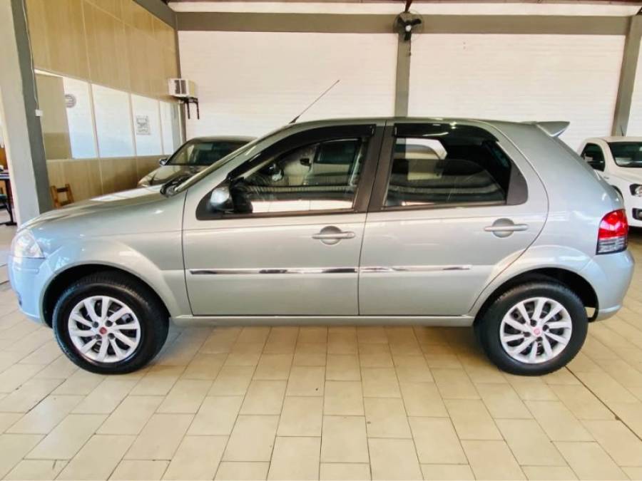 FIAT - PALIO - 2009/2010 - Cinza - R$ 28.990,00