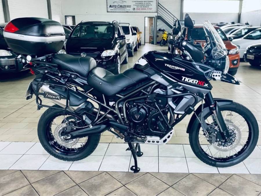 TRIUMPH - TIGER 800 XCX - 2016/2016 - Preta - R$ 48.990,00