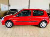 RENAULT - CLIO - 2009/2010 - Vermelha - R$ 18.990,00