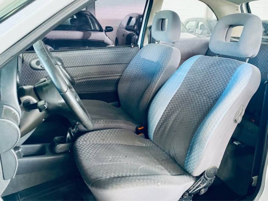 CHEVROLET - CORSA - 1996/1996 - Branca - R$ 10.990,00