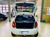 CHEVROLET - CELTA - 2001/2002 - Branca - R$ 14.990,00
