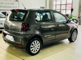 VOLKSWAGEN - FOX - 2010/2010 - Cinza - R$ 33.990,00
